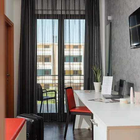 Eden Hotel