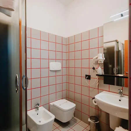 埃登酒店 酒店 新萨尔沃